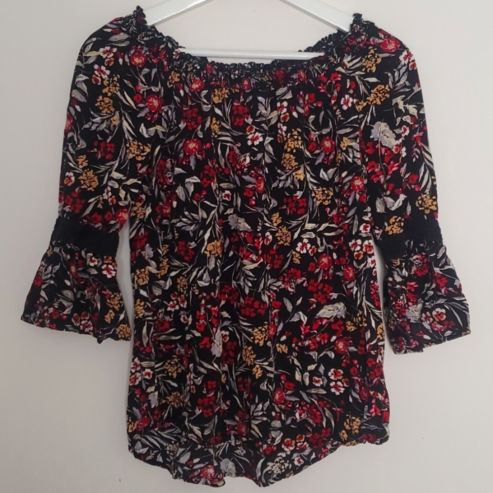 Off the Shoulder Floral Blouse